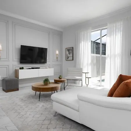 Chic Retreat - Unforgettable Stay